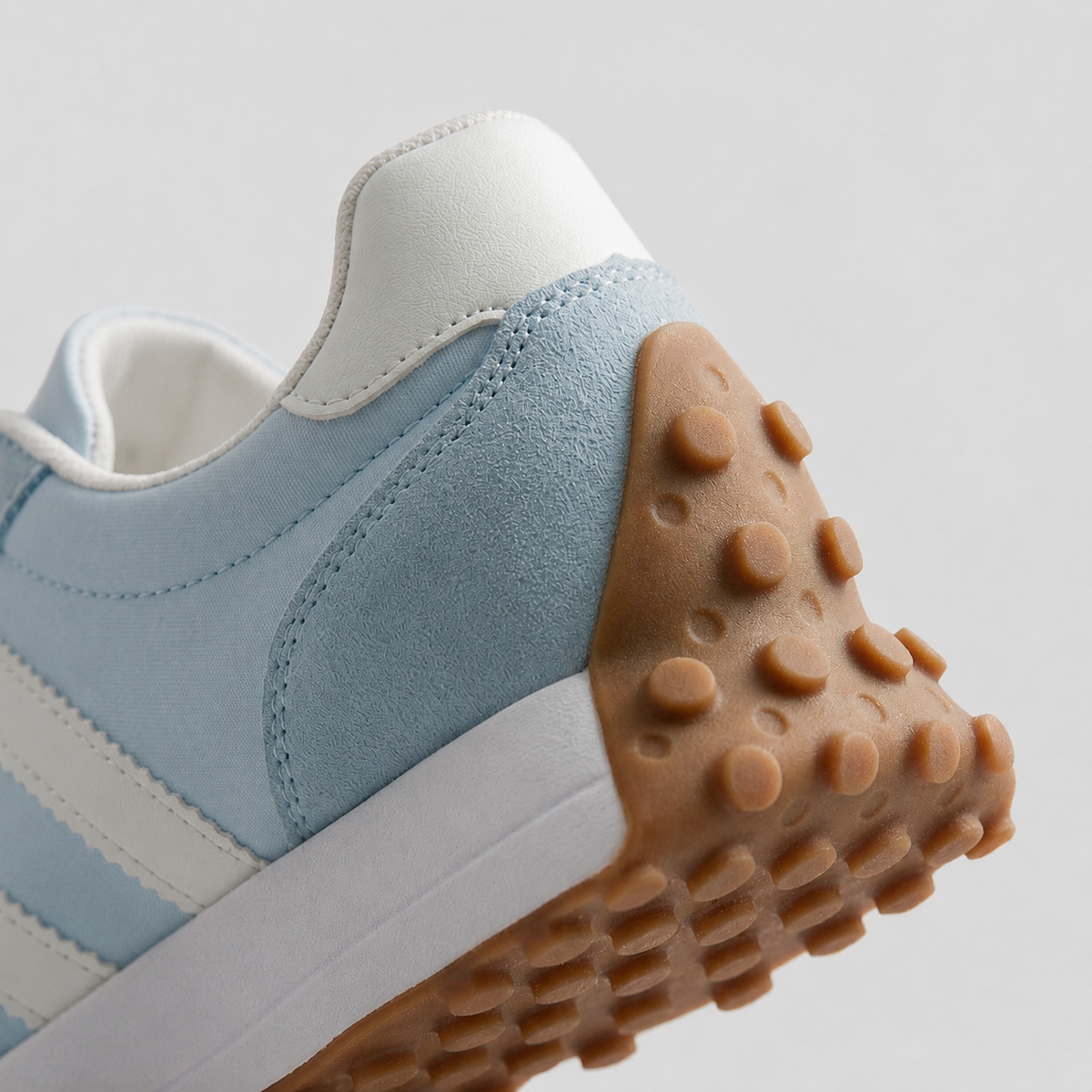 Retro Chunky Sole Sneakers – Casual Suede Platform Shoes