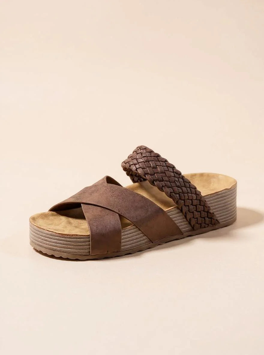 Cross-Strap Sandals – Comfy Platform Fit