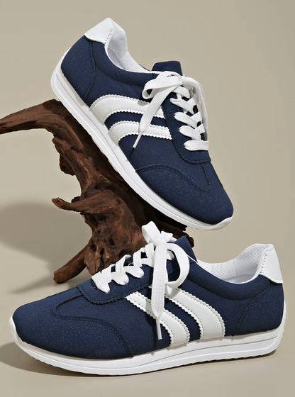 Fashionable women's athletic shoes, round-toe sneakers with thick soles