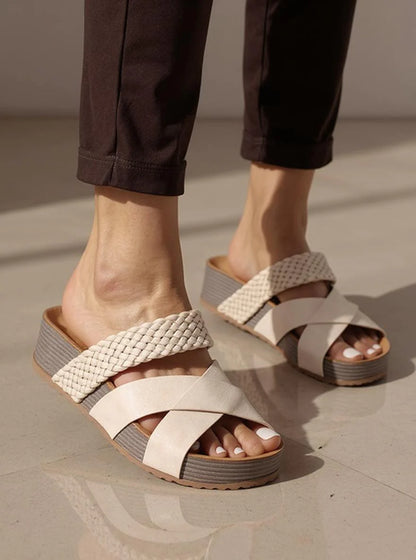 Cross-Strap Sandals – Comfy Platform Fit