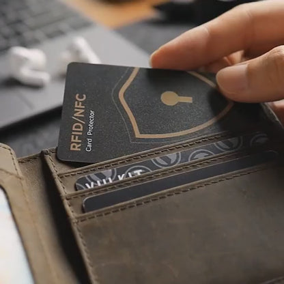 Cavinic™ RFID Card Protector – Instant Security for Credit Cards & IDs