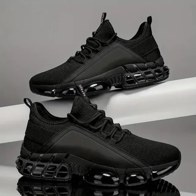 Cavinic™  Men's Lightweight Breathable Low-Top Running Shoes